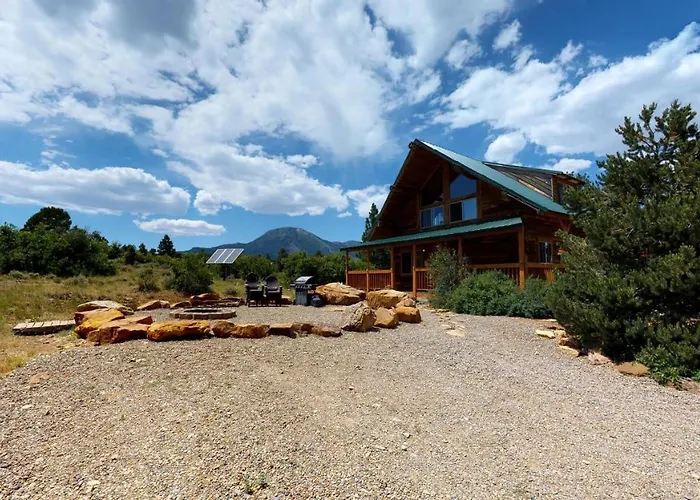 Canyon View Family Cabin, Deck, Tv Room, Games, Bbq, Campfire